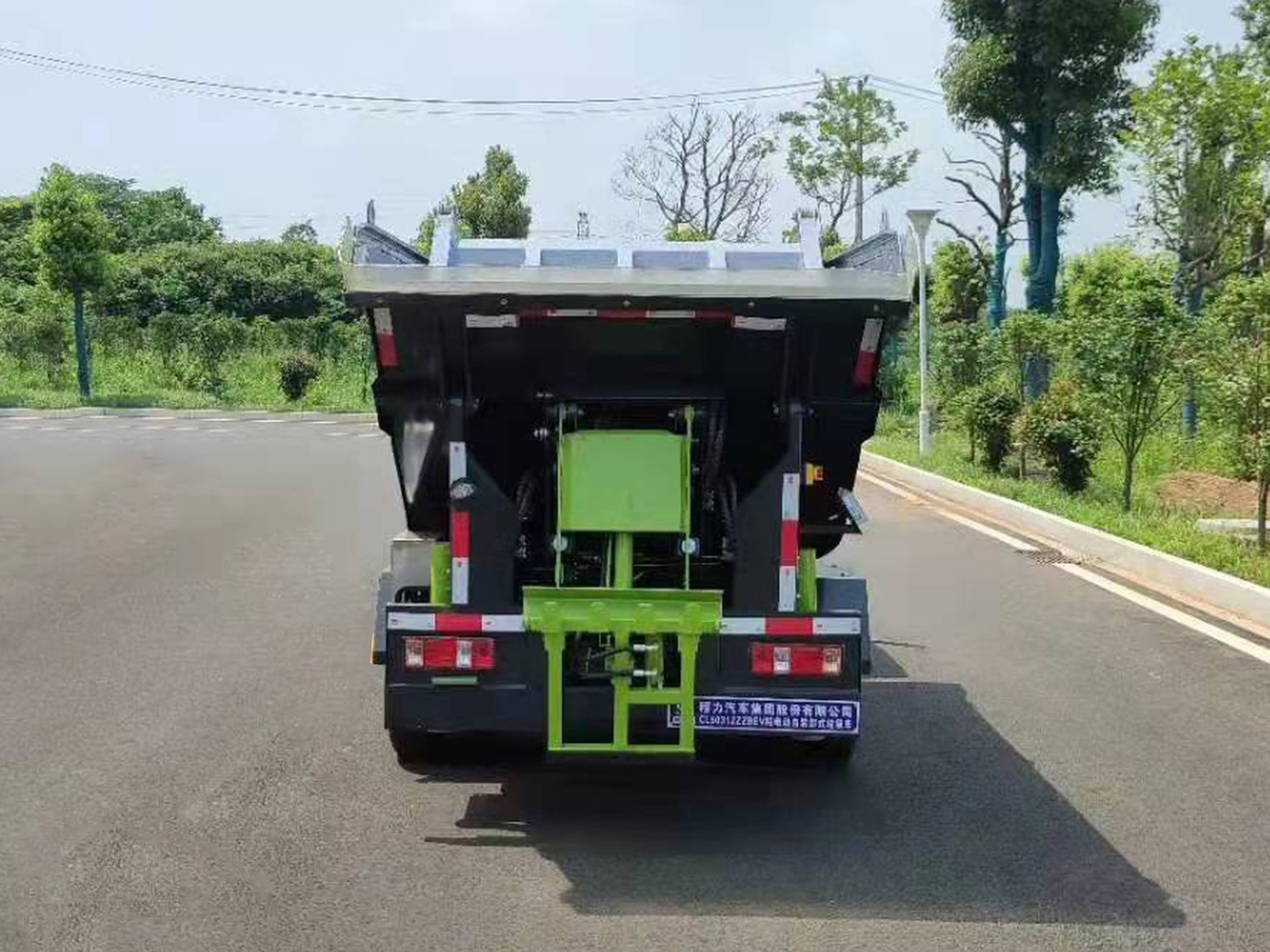 五菱純電動自裝卸垃圾車