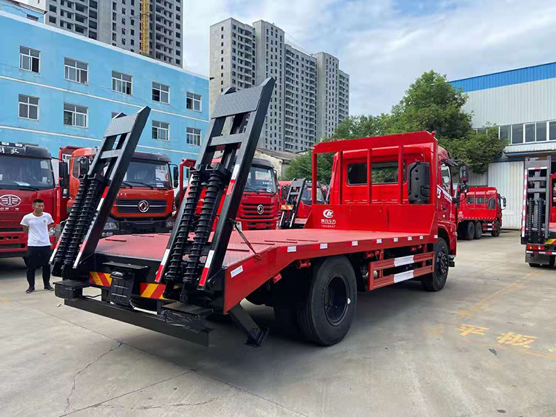 國六東風(fēng)D3單橋平板運輸車