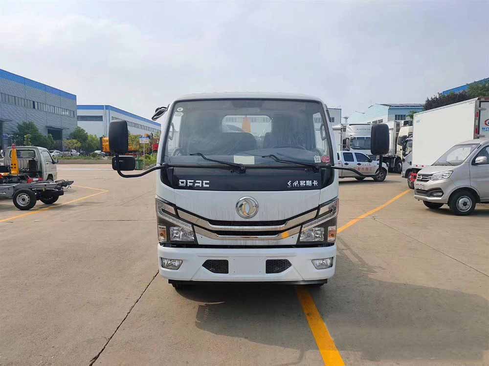 國六5方東風(fēng)D6 勾臂垃圾車