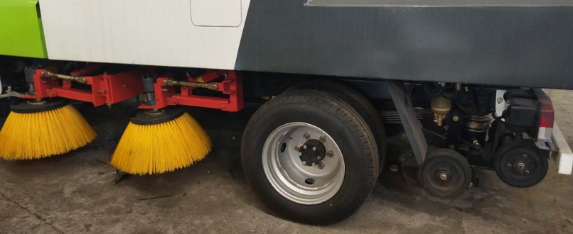 東風(fēng)途逸掃路車國VI藍牌汽油機